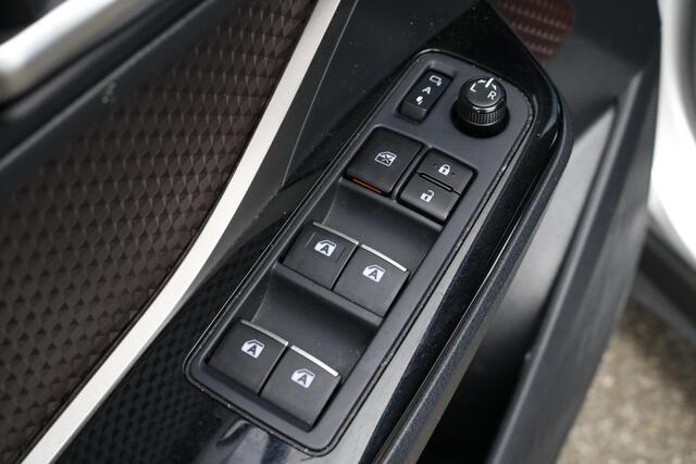 Toyota C-HR 1.8 Hybrid Executive