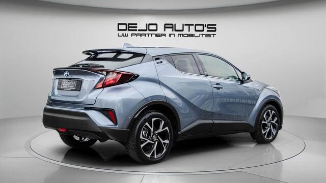 Toyota C-HR 1.8 HYBRID 122PK TEAM D NAVI-CARPLAY CAMERA PDC V+A AFN-TREKHAAK STOELVERWARMING 18 INCH