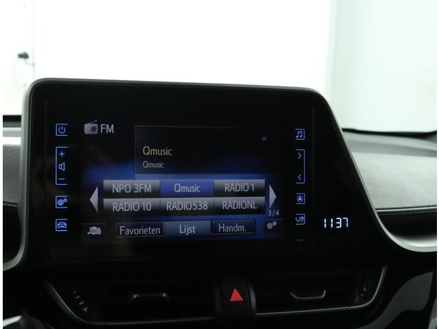 Toyota C-HR 1.8 Hybrid Executive | Leder | Stoelverwarming | Climate control |