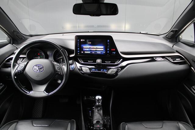 Toyota C-HR 1.8 Hybrid Black Edition - Navi - JBL - Cruise - Stoelverwarming - Blind Spot - Rijklaar
