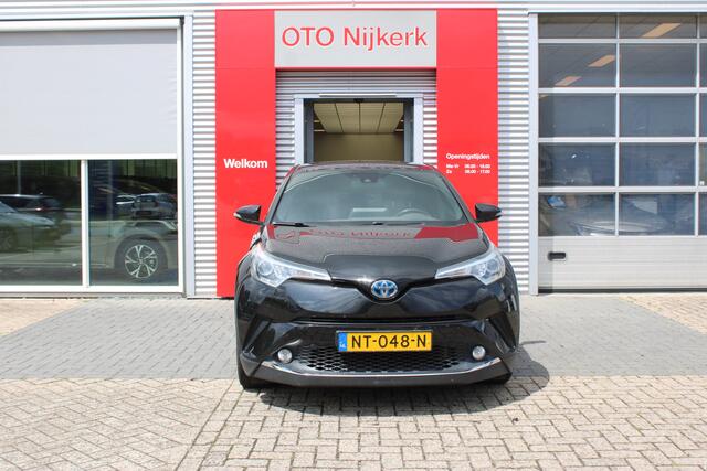 Toyota C-HR 1.8 Hybrid Executive *Met Trekhaak!*