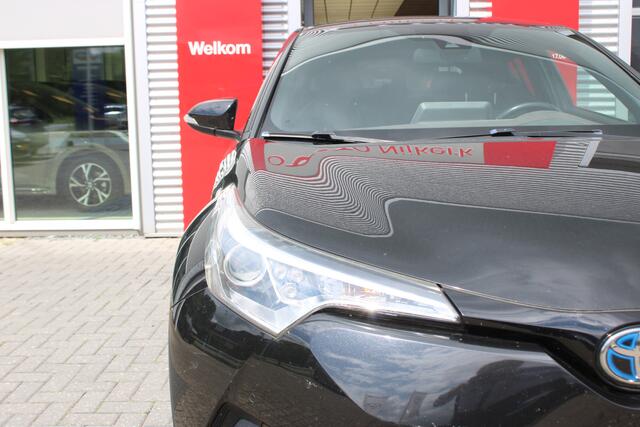 Toyota C-HR 1.8 Hybrid Executive *Met Trekhaak!*