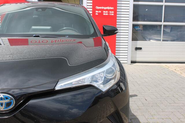 Toyota C-HR 1.8 Hybrid Executive *Met Trekhaak!*