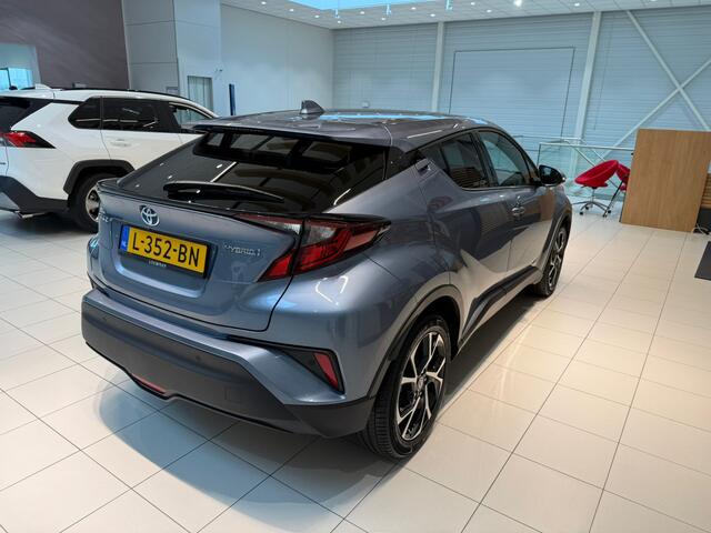 Toyota C-HR 1.8 Hybrid Style