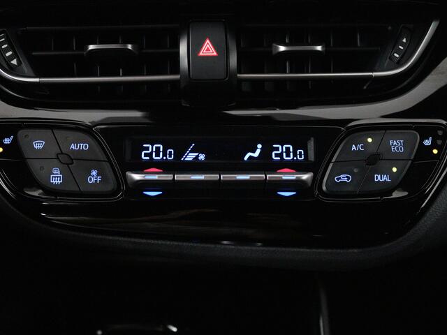 Toyota C-HR 2.0 Hybrid Bi-Tone