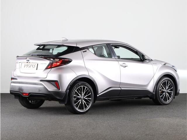 Toyota C-HR 1.8 Hybrid Special Active Edition | Compleet Rijklaar | Lederen bekleding | Stoelverwarming | 18' Velgen |