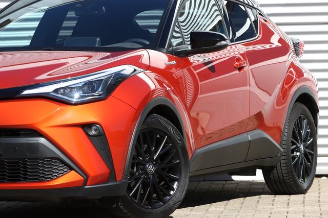 Toyota C-HR 2.0 Hybrid Style Luxury Orange Edit.