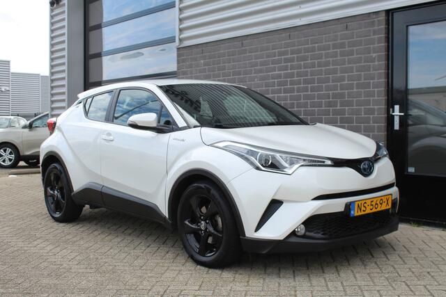 Toyota C-HR 1.8 Hybrid Dynamic / Camera / Navigatie
