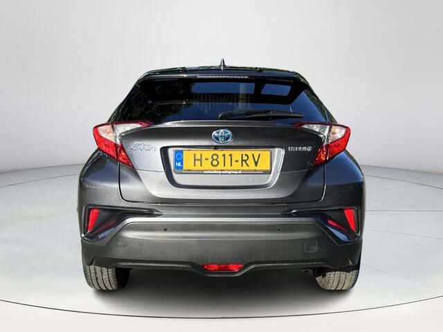Toyota C-HR 1.8 Hybrid Style | Navigatie | Dode hoek waarschuwing | Stoelverwarming | Parkeersensoren |