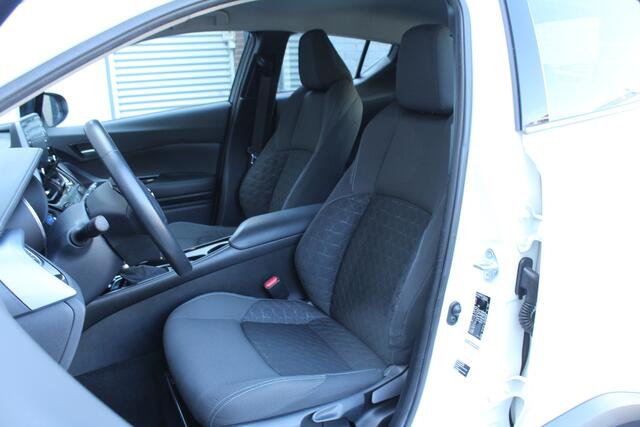 Toyota C-HR 1.8 123pk Hybrid Dynamic AUTOMAAT NL-Auto NAP Clima Cruise Navi Camera Keyless 18"LMV