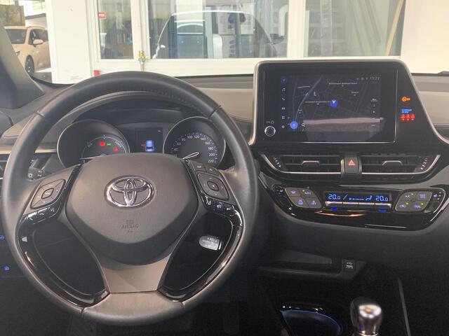 Toyota C-HR 1.8 Hybrid Executive AUTOMAAT | ACHTERUITRIJCAMERA | PARKEERSENSOREN VOOR-EN ACHTER