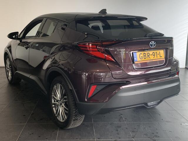 Toyota C-HR 1.8 Hybrid Executive AUTOMAAT | ACHTERUITRIJCAMERA | PARKEERSENSOREN VOOR-EN ACHTER