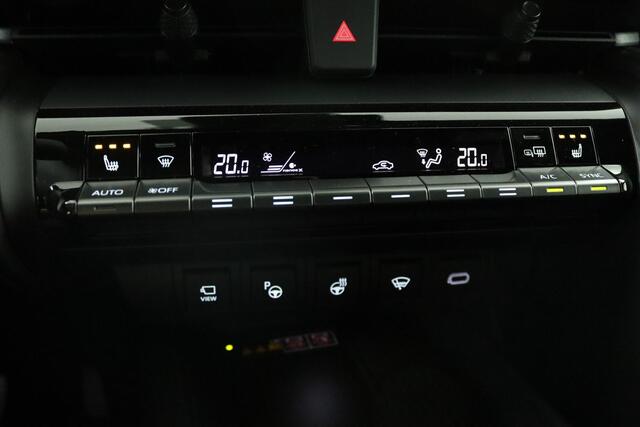 Toyota C-HR 2.0 Plug-in Hybrid 220 Premium | Adaptive Cruise Control | Navigatie | Achteruitrijcamera | Panoramadak | Parkeersensoren | Stoelverwarming | Stuurverwarming |