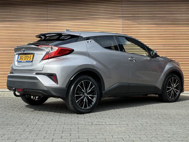Toyota C-HR 1.8 Hybrid Style Adapt. Cruise / Dodehoek / Navi / Camera / Volledig Onderhouden / Lm Velgen / Trekhaak