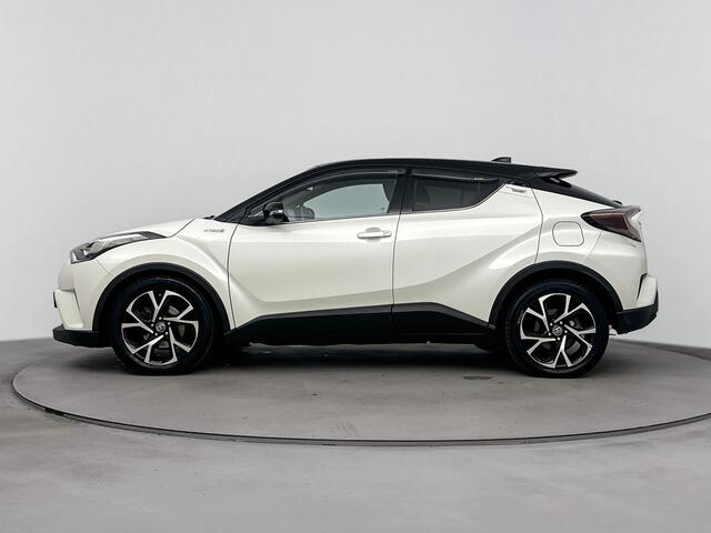 Toyota C-HR 1.8 Hybrid Bi-Tone Plus Limited | Apple Carplay & Android Auto | Parkeercamera |