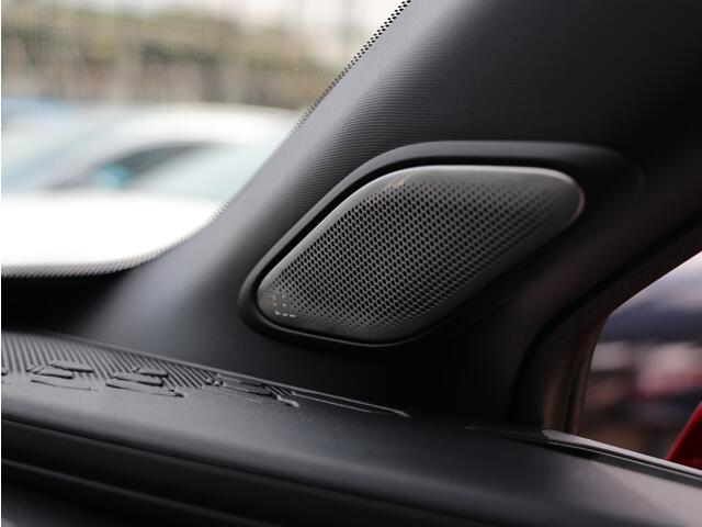 Toyota C-HR 2.0 PHEV 220 GR Sport I Direct leverbaar I Leder I JBL