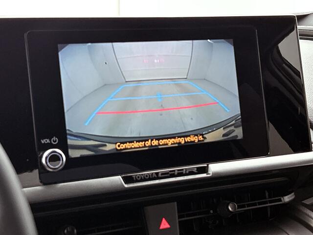 Toyota C-HR 1.8 Hybrid 140 Dynamic Limited | Dodehoek assistent | Stuur + Voorstoelen verwarmd | Camera | LM velgen |