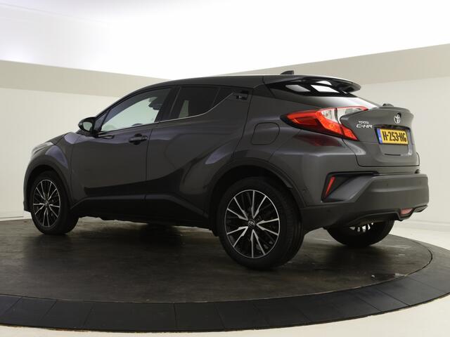 Toyota C-HR 1.2T Luxury | JBL | Navigatie