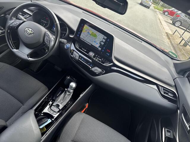Toyota C-HR 1.8 Hybrid Style | 06-10141018 Voor meer informatie