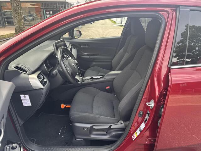 Toyota C-HR 1.8 Hybrid Style | 06-10141018 Voor meer informatie