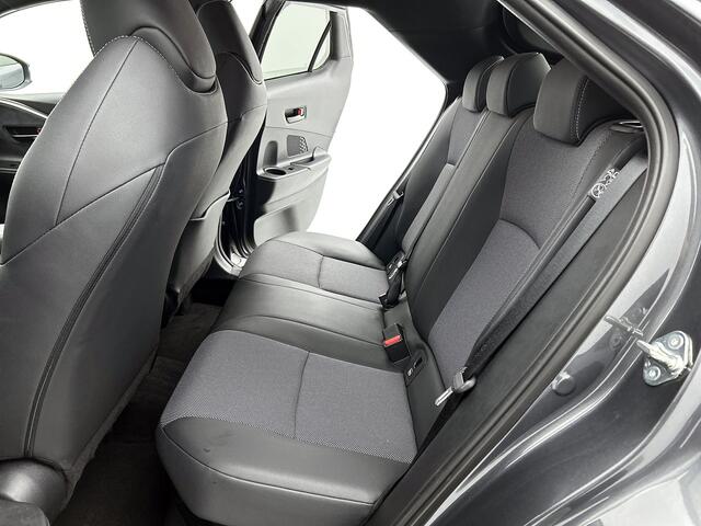 Toyota C-HR Hybrid 140 Executive | Panoramadak | JBL | Parkeersensoren |