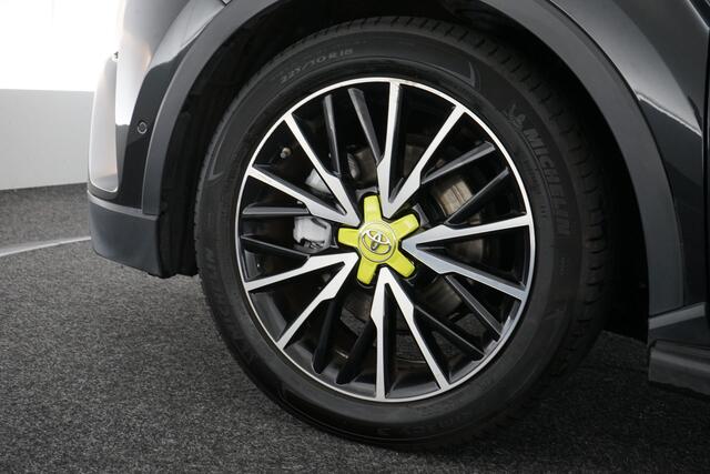 Toyota C-HR 1.8 Hybrid Bi-Tone Plus