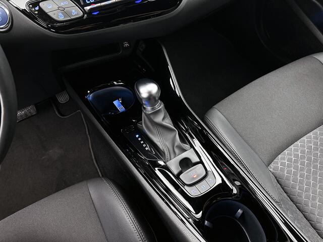 Toyota C-HR 1.8 Hybrid Bi-Tone | Navigatie | Climate Control | Stoelverwarming | Dodehoekdetectie