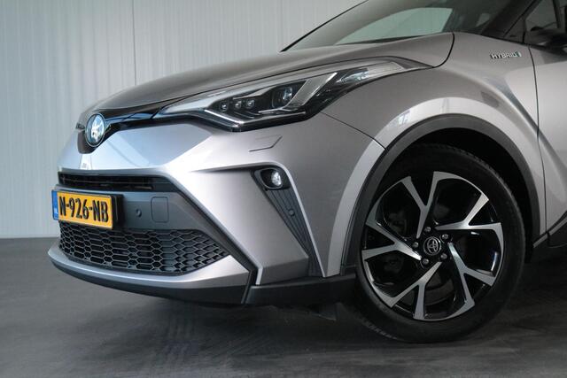 Toyota C-HR 1.8 Hybrid First Edition Limited, BSM, Stuurverwarming, Stoelverwarming, Parkeersensoren, Apple Carplay, Android Auto, Keyless entry!
