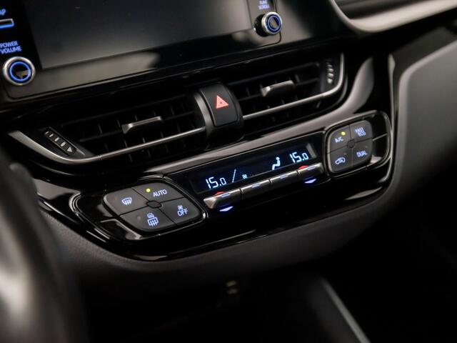 Toyota C-HR 1.8 Hybrid Active Sport Automaat (APPLE CARPLAY, NAVIGATIE, CAMERA, ADAPTIVE CRUISE, ZWART HEMEL, SPOR0TSTOELEN, LANE ASSIST, CRUISE, LED KOPLAMPEN, NIEUWSTAAT)