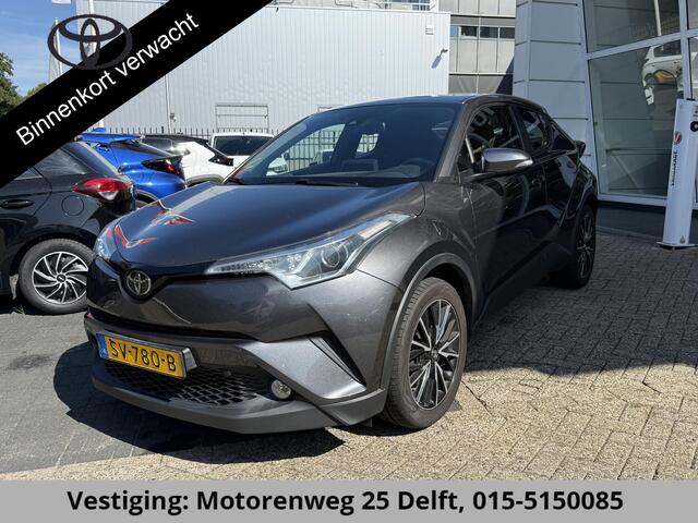 Toyota C-HR 116 PK DYNAMIC URBAN NAVI 1e EIG GARANTIE 6-2028 ! LMV.CLIMA. ADAPTIEF CRUISE CONTROL . KEYLESS ENTRY . ELEKTRISCHE INKLAPBARE SPIEGELS .