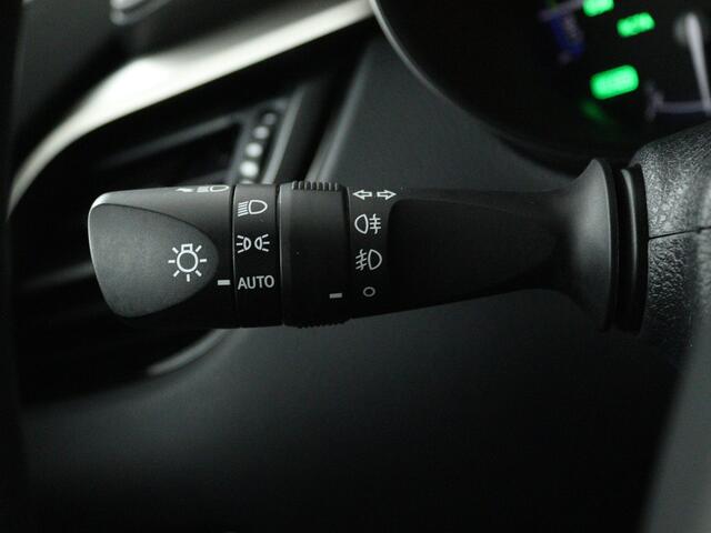 Toyota C-HR 1.8 Hybrid Executive | Navigatie | JBL | PDC V+A | Stuur-Stoelverwarming |