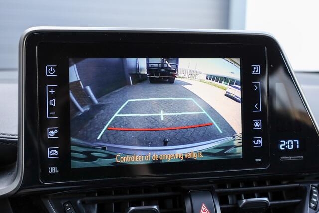 Toyota C-HR 1.8 Hybrid Bi-Tone ? JBL ? Camera ? Trekhaak