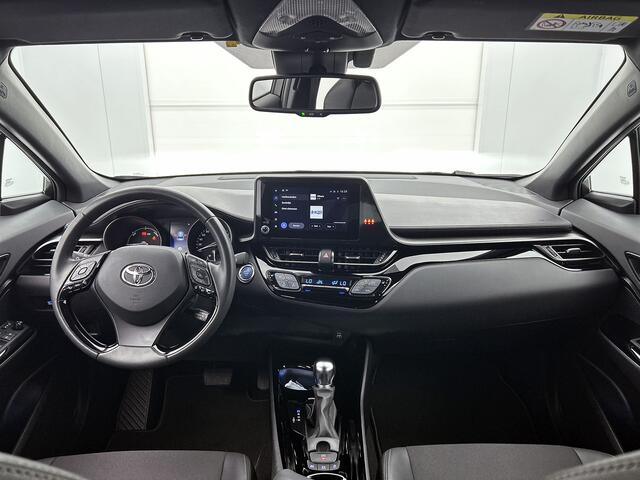 Toyota C-HR 2.0 Hybrid Executive Limited | Full map navigatie | LED V+A | 18'' LM velgen | Stoelverwarming |