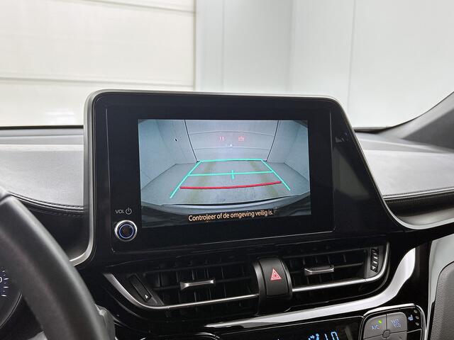 Toyota C-HR 2.0 Hybrid Executive Limited | Full map navigatie | LED V+A | 18'' LM velgen | Stoelverwarming |