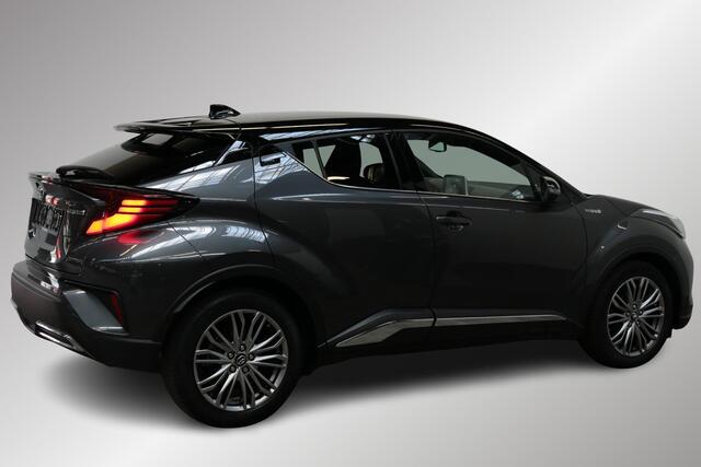 Toyota C-HR 2.0 Hybrid Executive , Bitone Lak, Chroompack