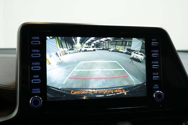 Toyota C-HR 2.0 Hybrid Executive , Bitone Lak, Chroompack