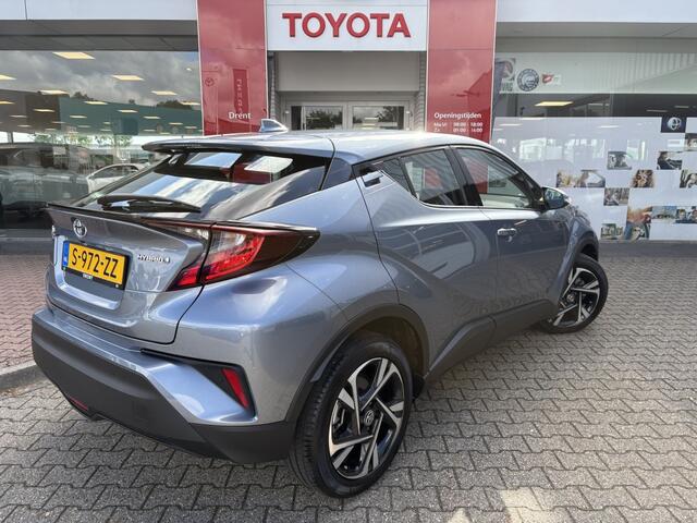 Toyota C-HR 1.8 Hybrid Dynamic | Navi | Parkeersensoren v/a | Cruise Control