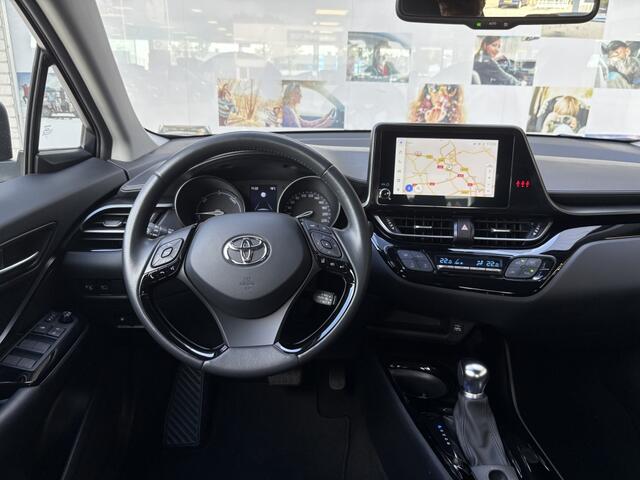 Toyota C-HR 1.8 Hybrid Dynamic | Navi | Parkeersensoren v/a | Cruise Control