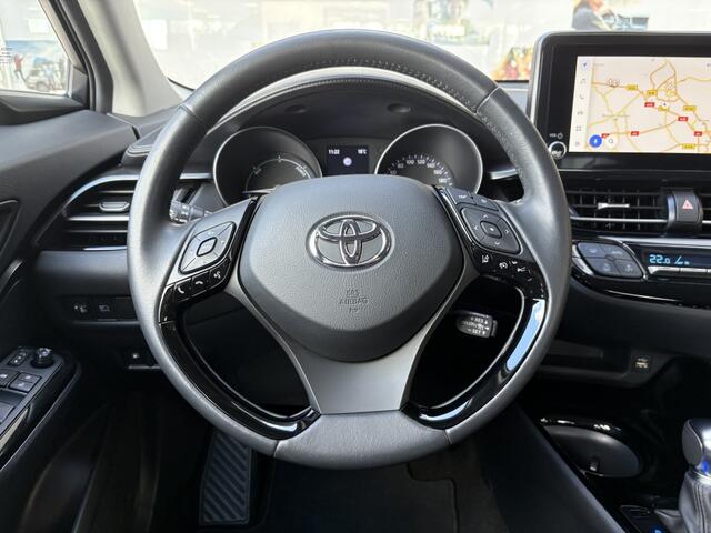 Toyota C-HR 1.8 Hybrid Dynamic | Navi | Parkeersensoren v/a | Cruise Control