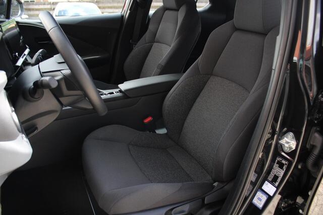 Toyota C-HR 1.8 Hybrid 140 Active Achteruitrijcamera, Climate Control, Apple Carplay/Android Auto