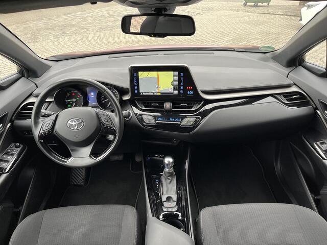 Toyota C-HR 1.8 Hybrid Style *Navigatie*