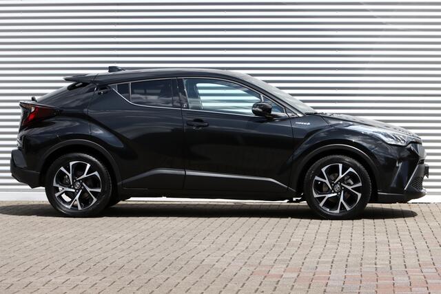 Toyota C-HR 1.8 Hybrid Team-D Safety- + Winter-pakket