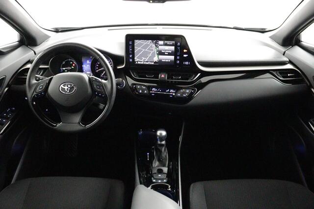Toyota C-HR 1.8 Hybrid Style | Stoel/Stuurverwarming | Parkeersensoren | Navigatie |