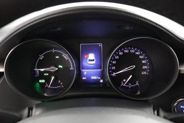 Toyota C-HR 1.8 Hybrid Style | Stoel/Stuurverwarming | Parkeersensoren | Navigatie |