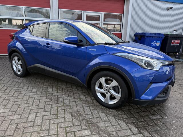 Toyota C-HR 1.8 Hybrid Dynamic | Navigatie | THR |