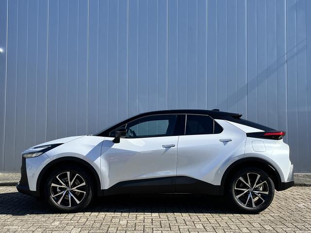Toyota C-HR 2.0 Plug-in Hybrid 220 Dynamic NIEUW VOORRAAD LEVERBAAR! SNEL RIJDEN