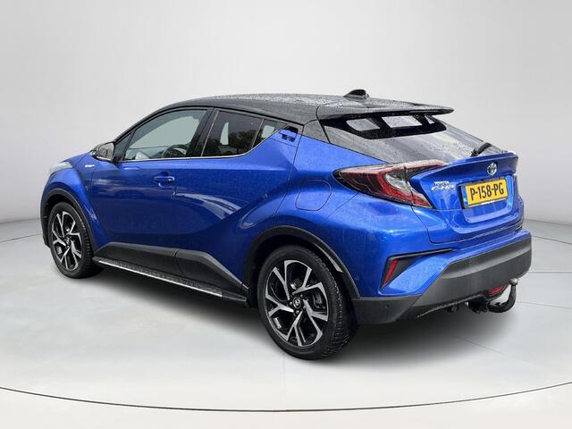 Toyota C-HR 1.8 Hybrid Bi-Tone | Navigatie | Achteruitrijcamera | Stoelverwarming | Trekhaak