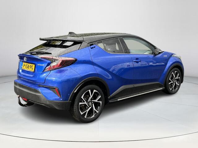 Toyota C-HR 1.8 Hybrid Bi-Tone | Navigatie | Achteruitrijcamera | Stoelverwarming | Trekhaak