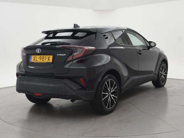Toyota C-HR 1.8 HYBRID EXECUTIVE + AFN. TREKHAAK APPLE CARPLAY | CAMERA | ADAPTIVE CRUISE | STOELVERWARMING