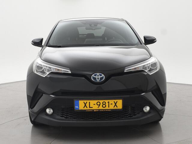 Toyota C-HR 1.8 HYBRID EXECUTIVE + AFN. TREKHAAK APPLE CARPLAY | CAMERA | ADAPTIVE CRUISE | STOELVERWARMING